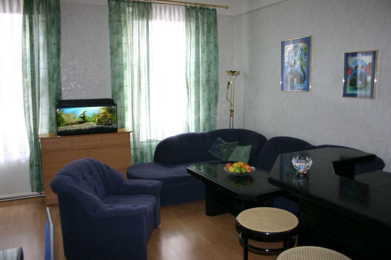 וינה Apartment Gabriela מראה חיצוני תמונה